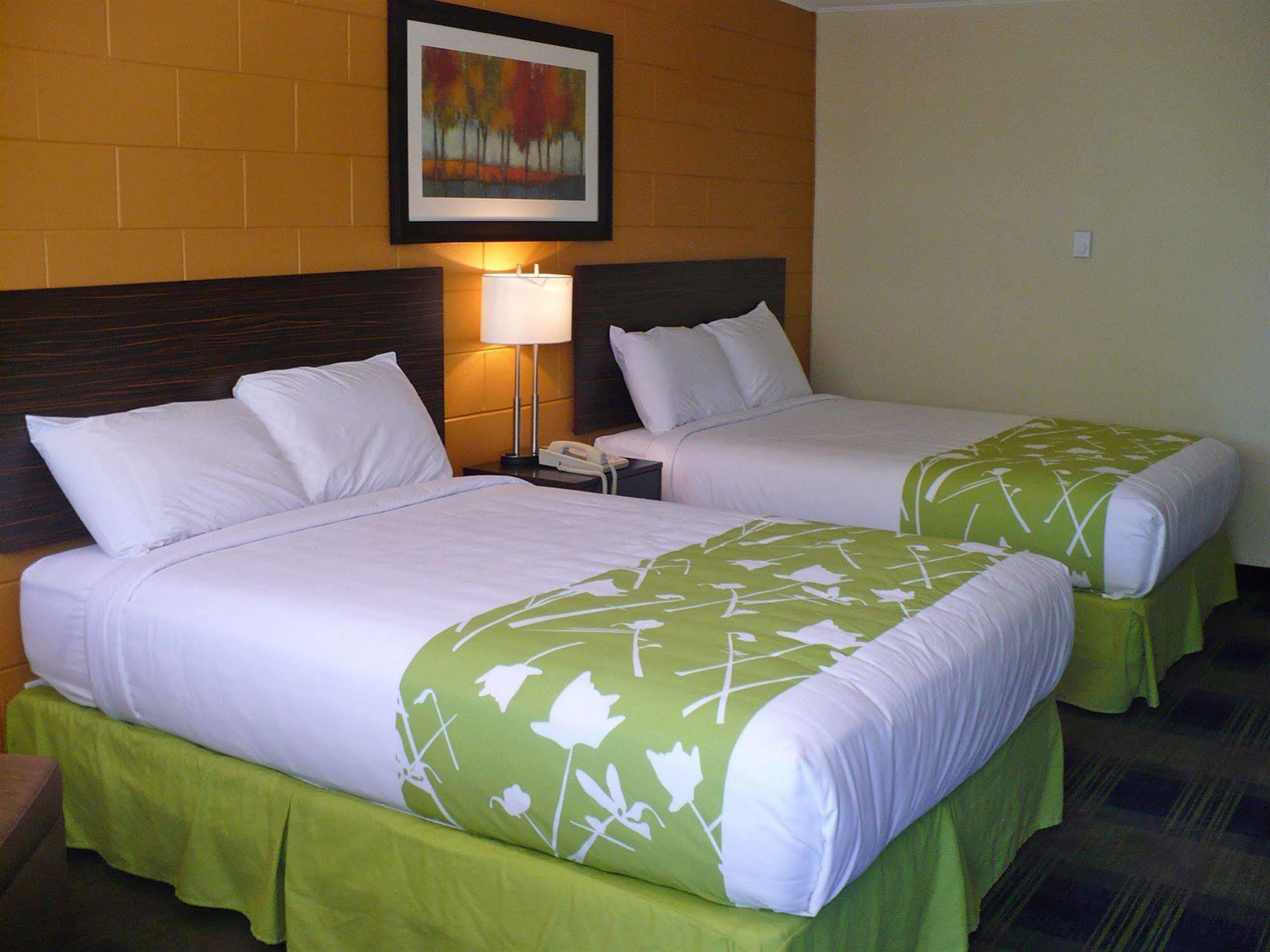 Westgate Inn Portage la Prairie Dış mekan fotoğraf
